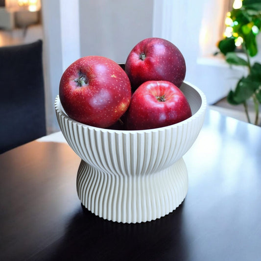 Die geriffelte Vintage-Doppelschale